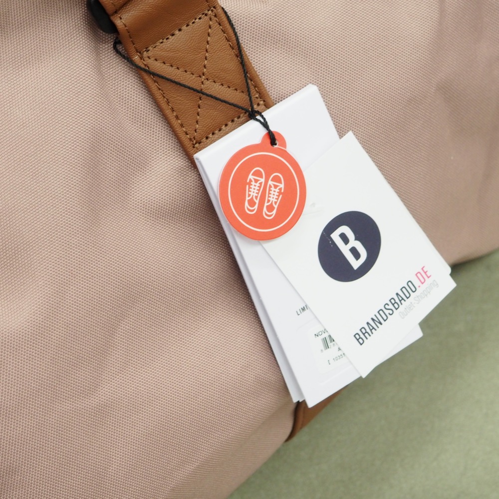 Weekender Novel Schuh-Fach