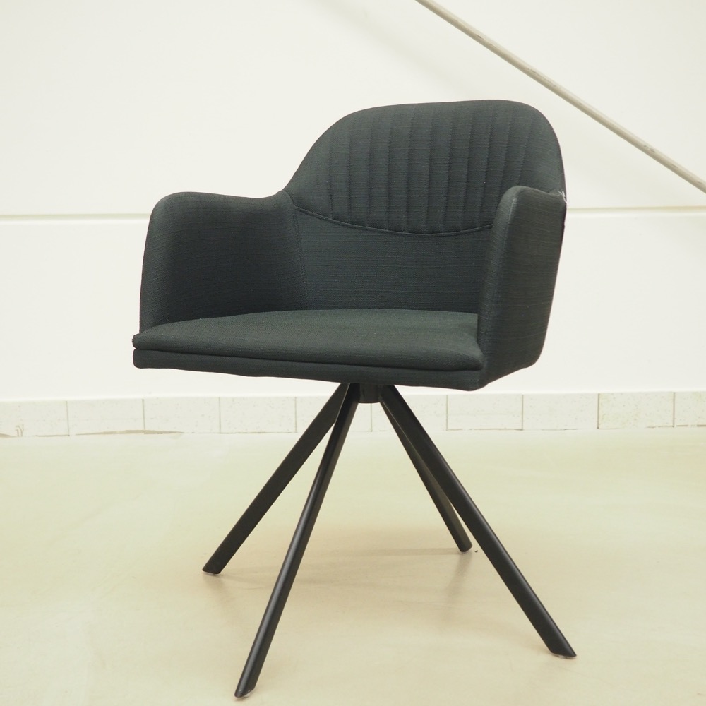 Polster-Drehstuhl Lola ca.B 52cm H 79cm T 57cm schwarz Stuhl