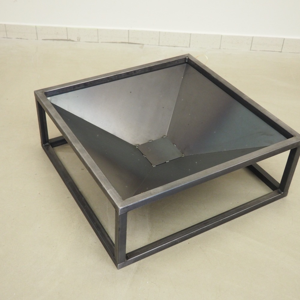 Feuerschale Square modern schwarz Metall Feuerstelle Quadrat
