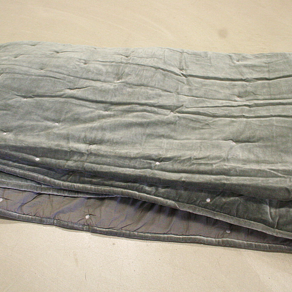 Bettüberwurf grau ca. 250x250 cm
