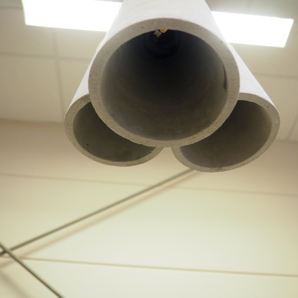 Beton-Pendelleuchte Norell grau gold Scandi-Style Hängelampe Lampe