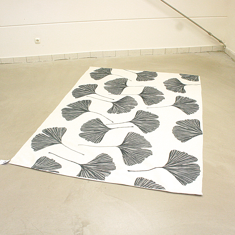 Handgewebter In- und Outdoor-Teppich Ginko 160 x 230 cm creme grau