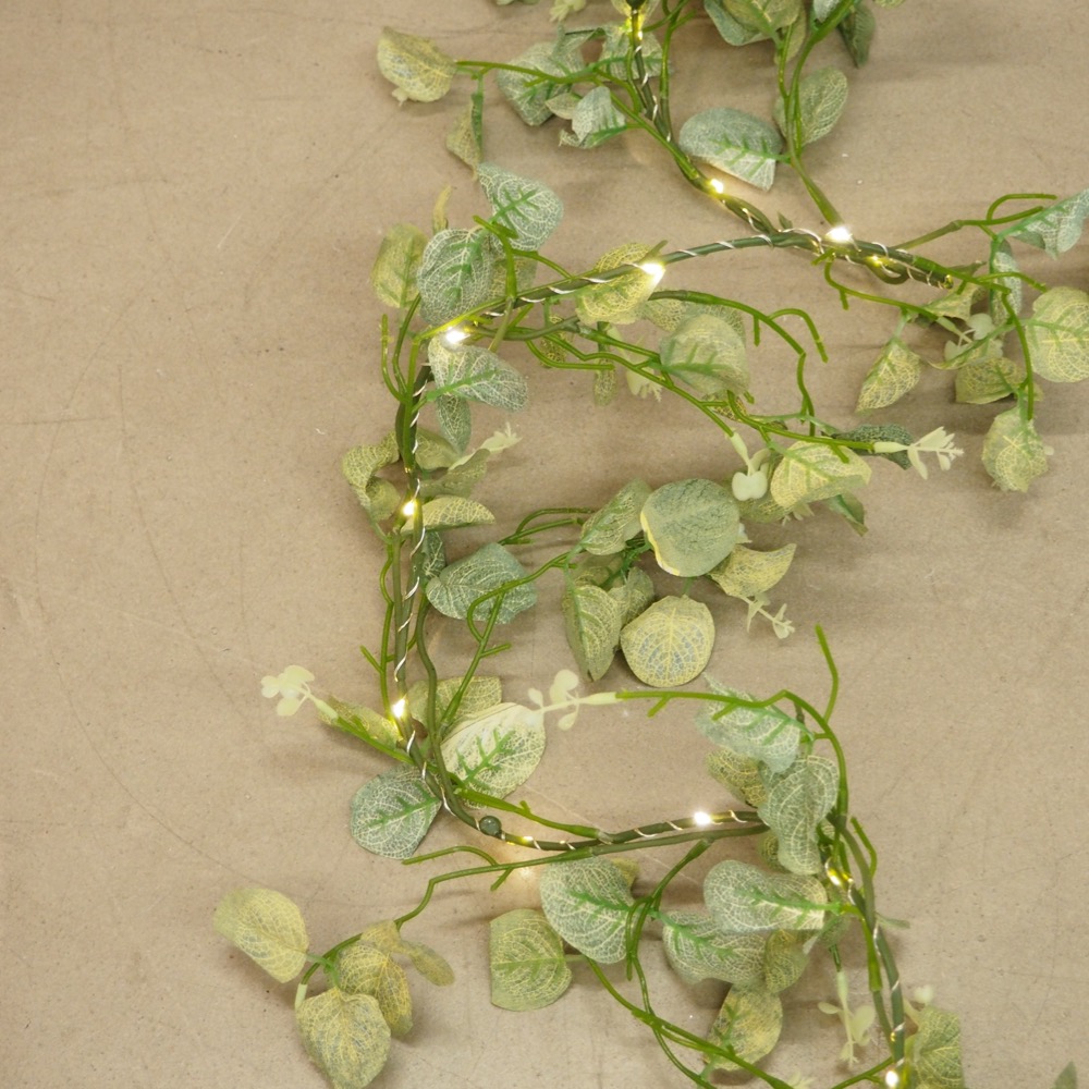 LED Lichterkette Eukalyptus ca. L150 cm Ø12 cm Deko