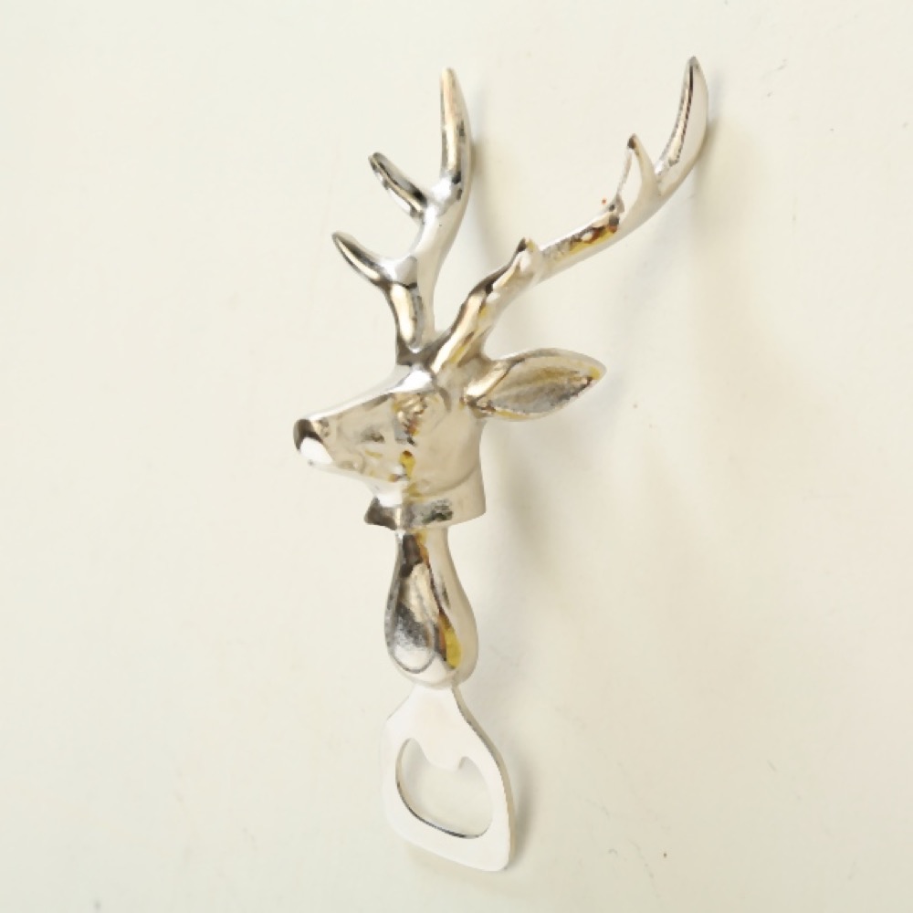 Flaschenöffner Hirsch  H 18 cm L 8 cm Aluminium silberfarben