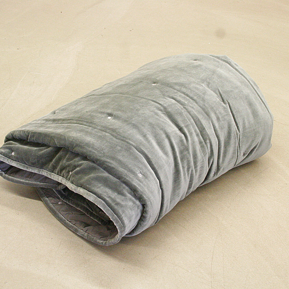 Bettüberwurf grau ca. 250x250 cm