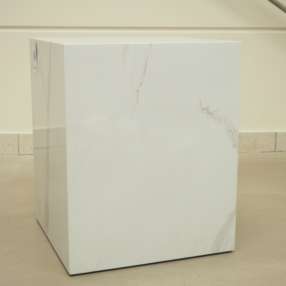 Beistelltisch Cube Marmor Optik MDF weiß ca. B45 x T45 cm