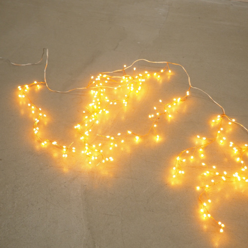 LED Vorhang Eistropfen kupferfarben LEDs Draht B ca. 255cm