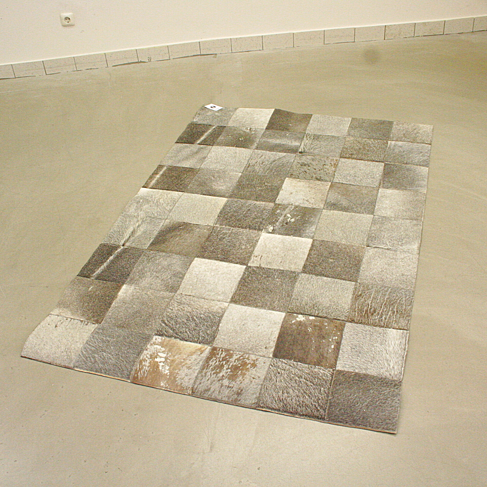 Kuhfell-Teppich Mary grau 120 x 180 cm