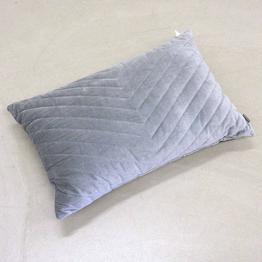 Kissen Victory mit Inlett Grau 40 x 60 cm Baumwollsamt