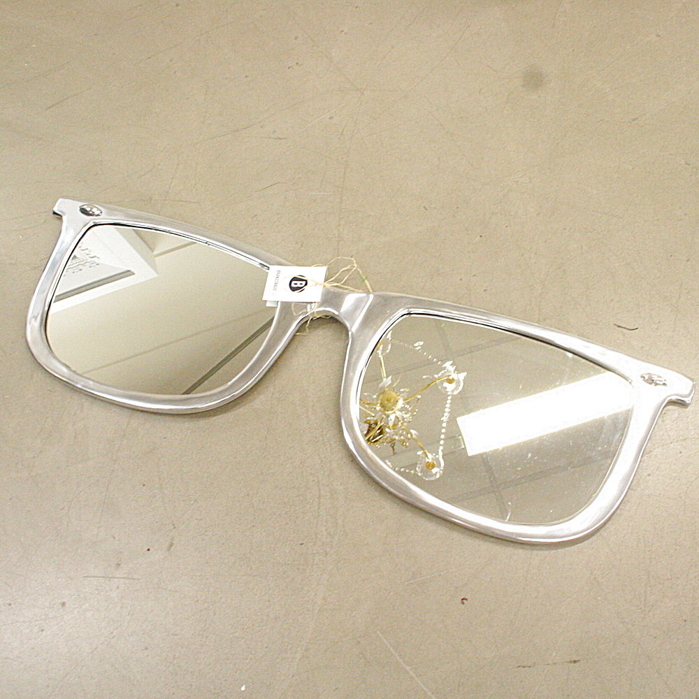 Spiegel Brille recyceltes Aluminium B101 x T5 x H30 cm Deko