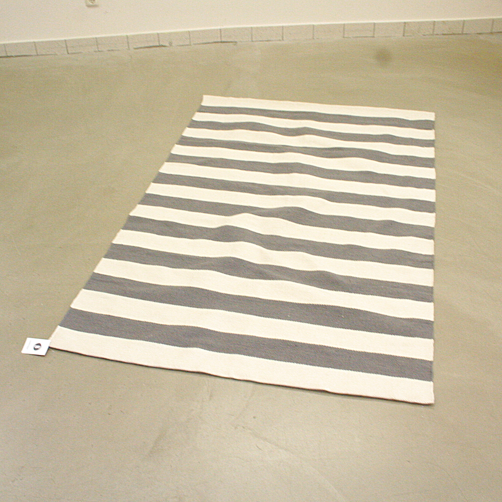 Handgewebter In- und Outdoor-Teppich Lani 120 x 180cm creme gestreift