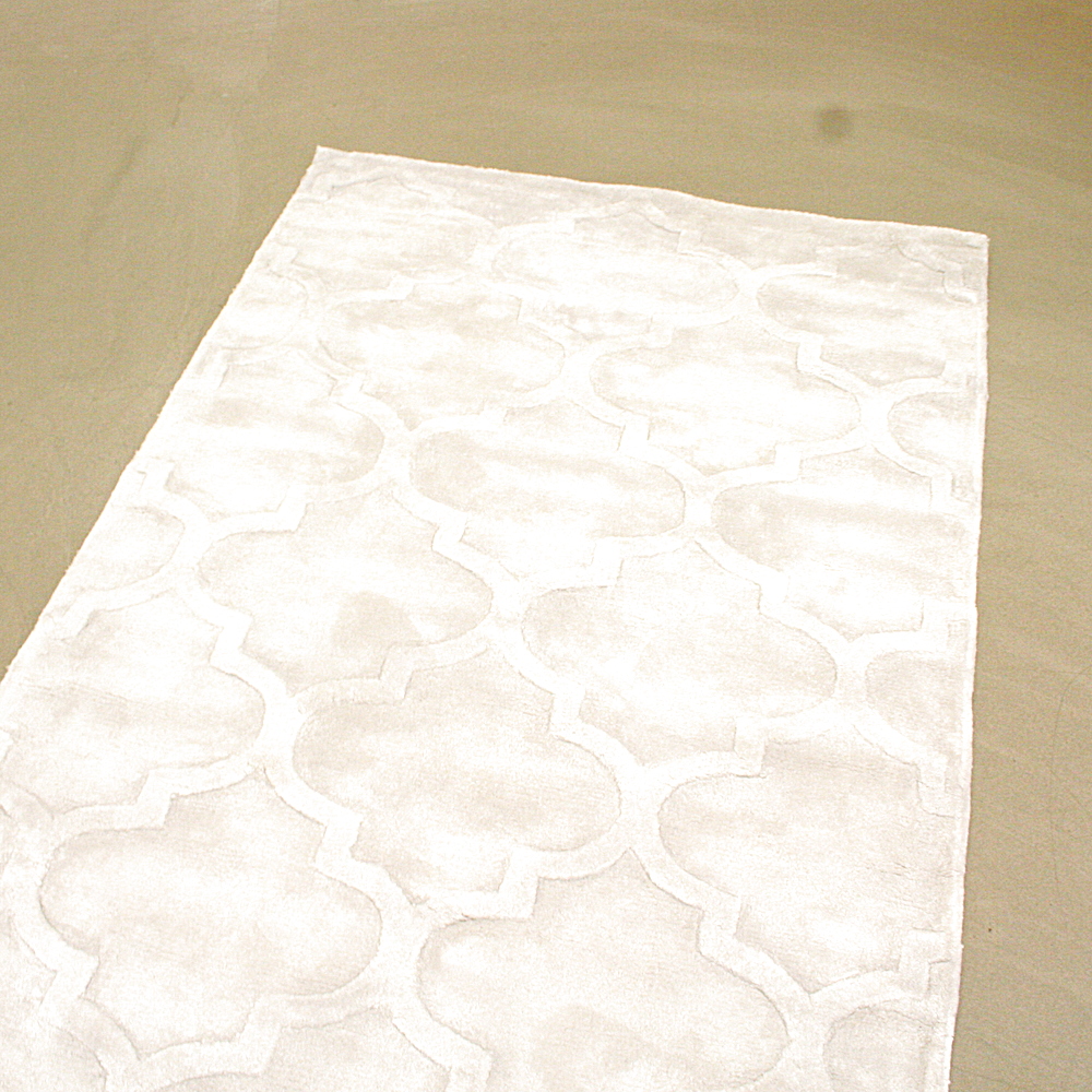 Handgetufteter Viskoseteppich Magali 90 x 150 cm