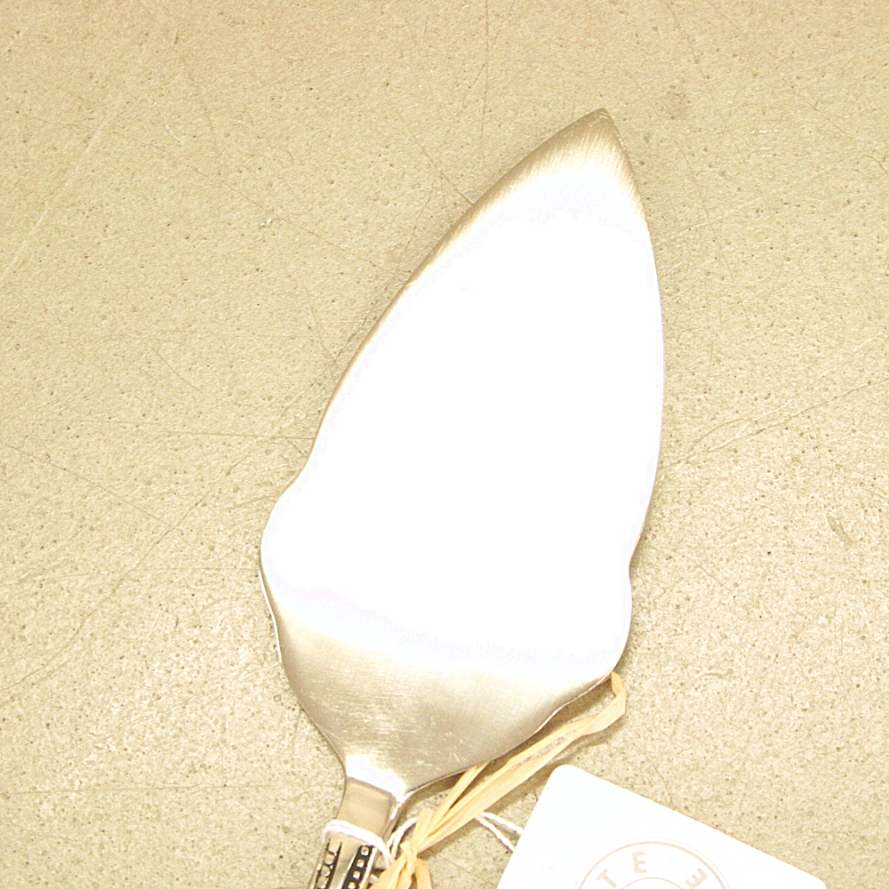 Tortenheber Pearl aus rostfreiem Stahl mit Verzierungen am Griff