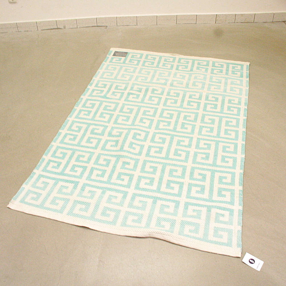 Handgewebter In- und Outdoor-Teppich Mykonos 120 x 180 cm türkis creme
