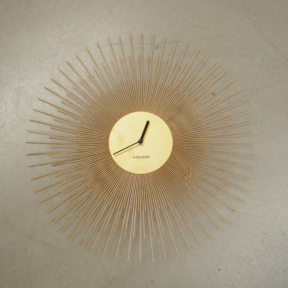 Wanduhr Peony goldfarben filigran design Sonne
