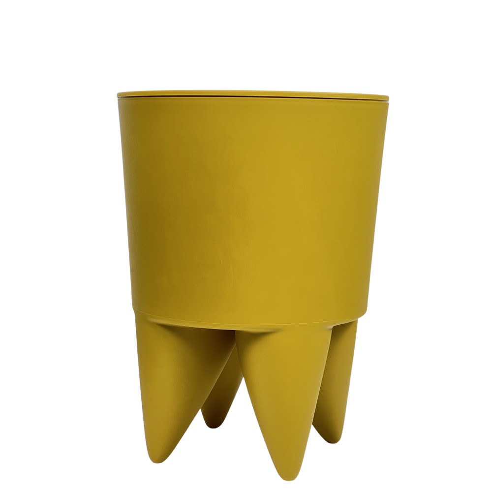 In- & Outdoor-Hocker Bubu mit Stauraumfunktion ocker
