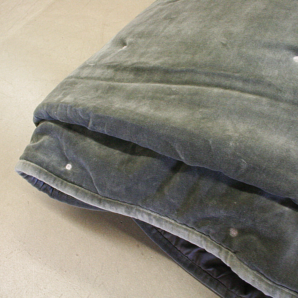 Bettüberwurf grau ca. 250x250 cm